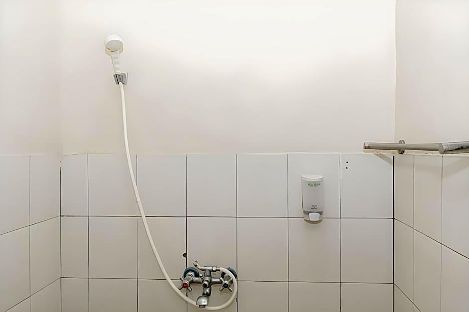 RedDoorz near Gajahmungkur Semarang