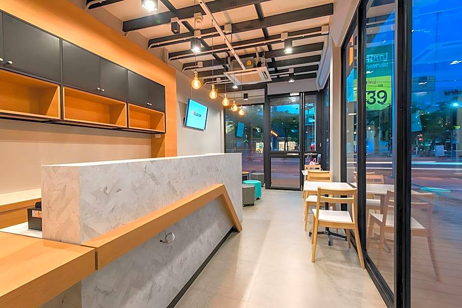 Siam Stadium Hostel