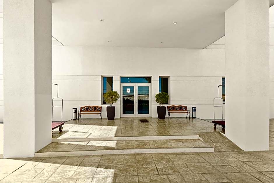 Hotel Aeropuerto Los Cabos