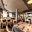 All Seasons Residence Design Hotel - Free parking