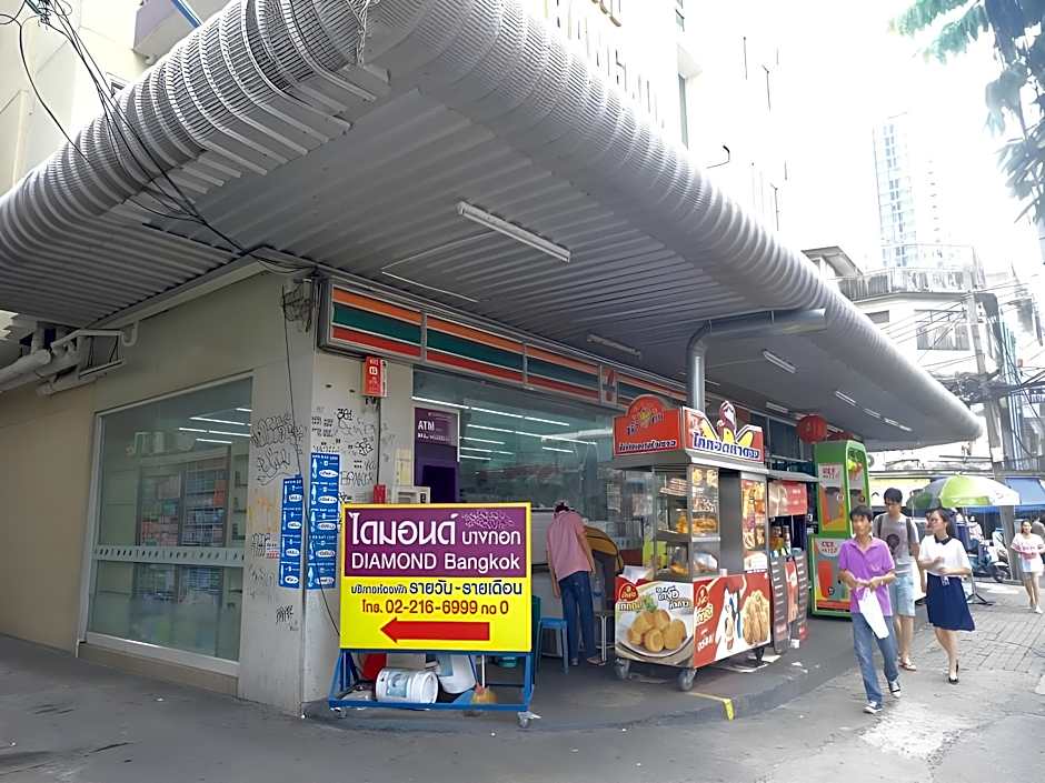 Diamond Bangkok Apartment