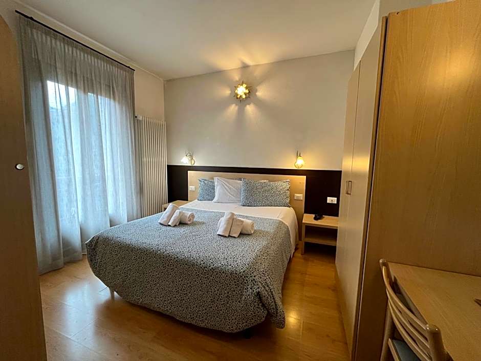 Hotel alle Rose Family inspired garden and SPA