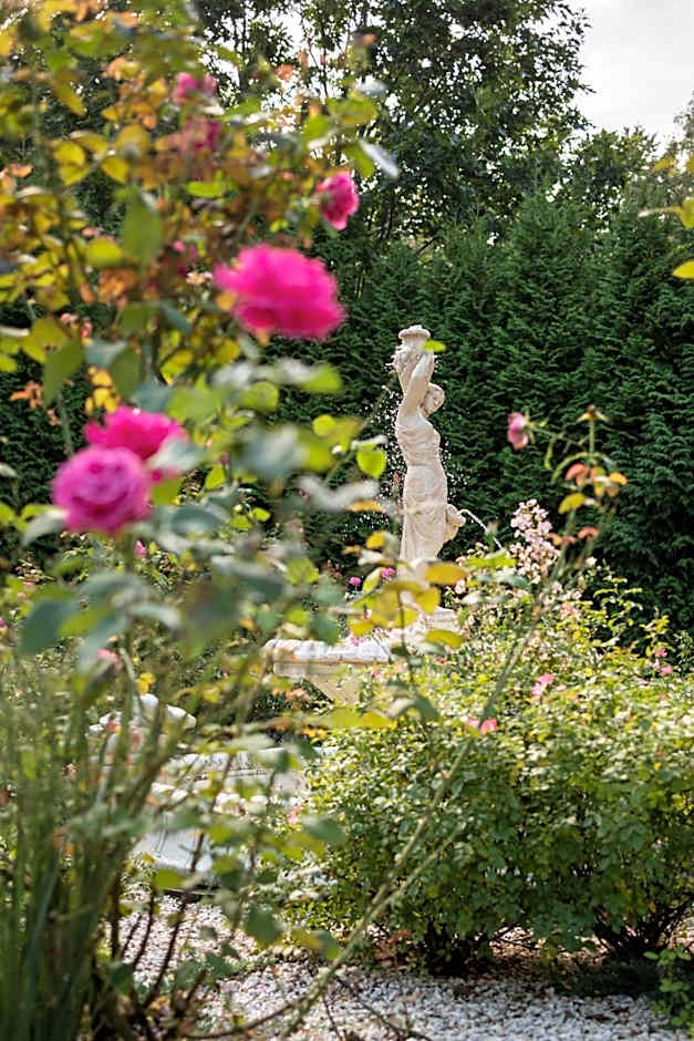 Rezydencja na Wzgórzu w zielonym sercu Łodzi przy Parku Krajobrazowym Ruda Wiilowa