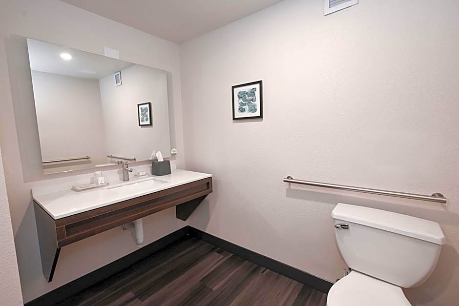 Holiday Inn Cleveland-Mayfield Hotel By IHG