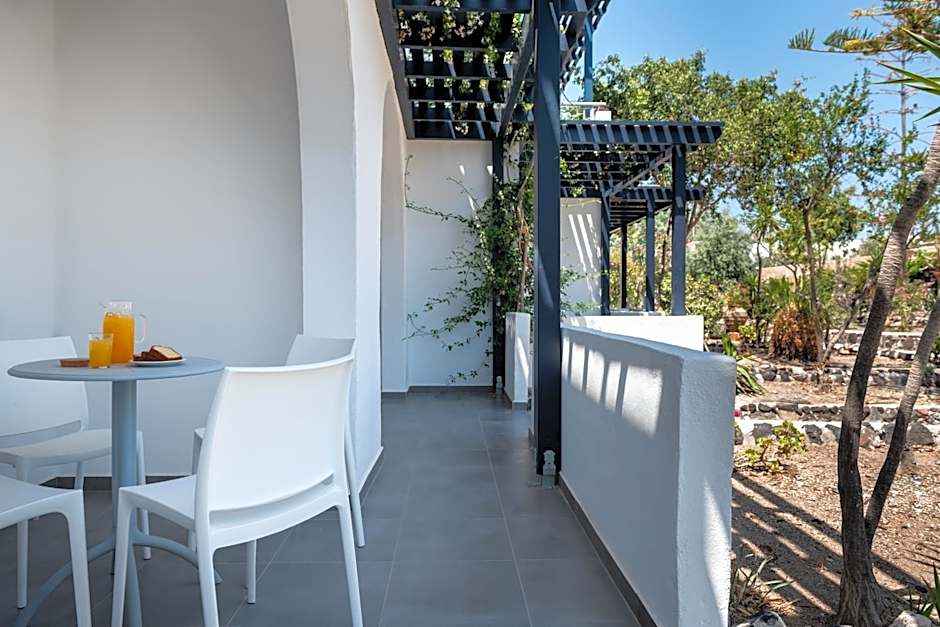 Rivari Santorini Hotel