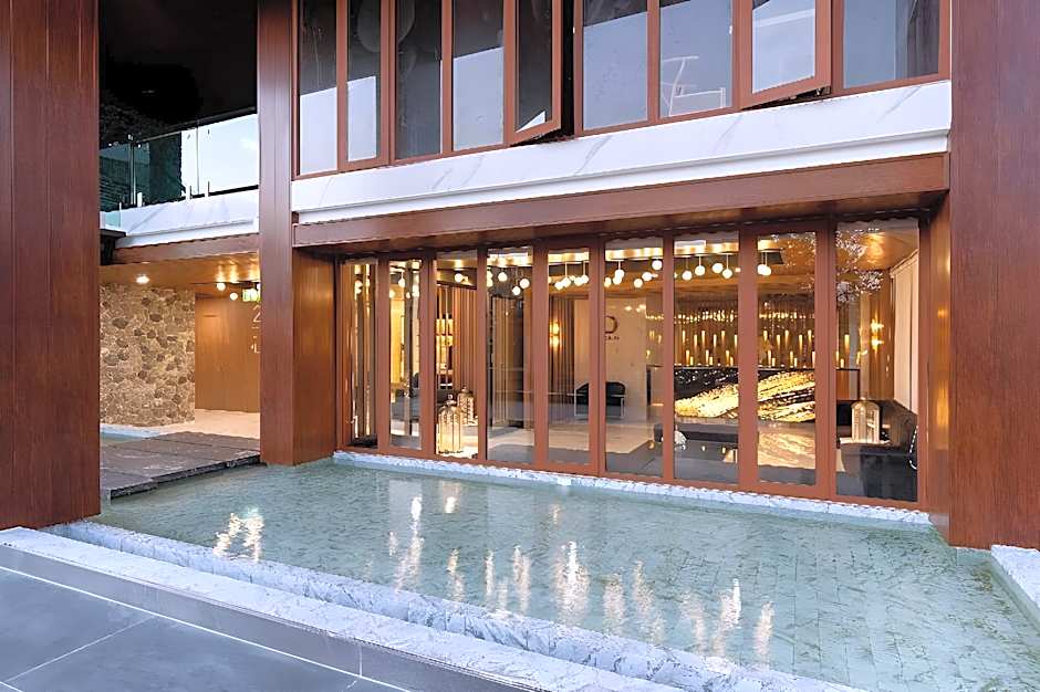 Orion Hotel and Residence