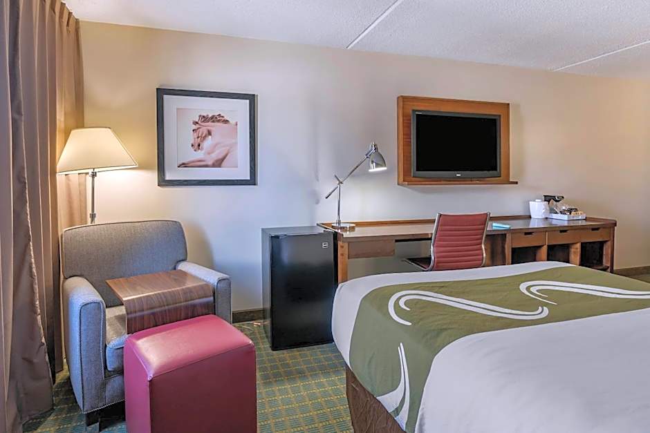 Quality Inn Lexington - Horse Park