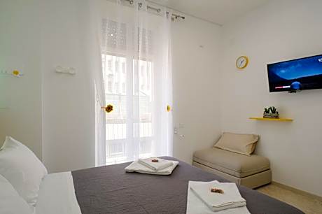 Double Room with Private External Bathroom