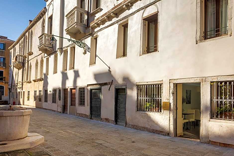Residenza Venezia | UNA Esperienze