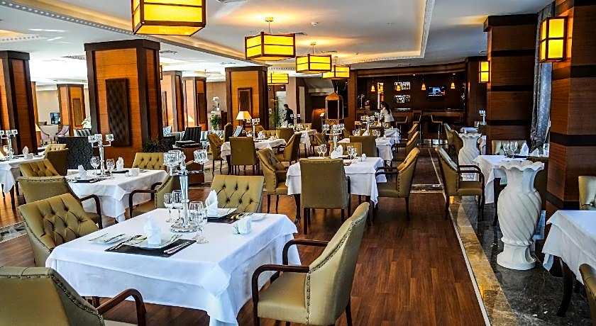 PARADISE ISLAND HOTEL