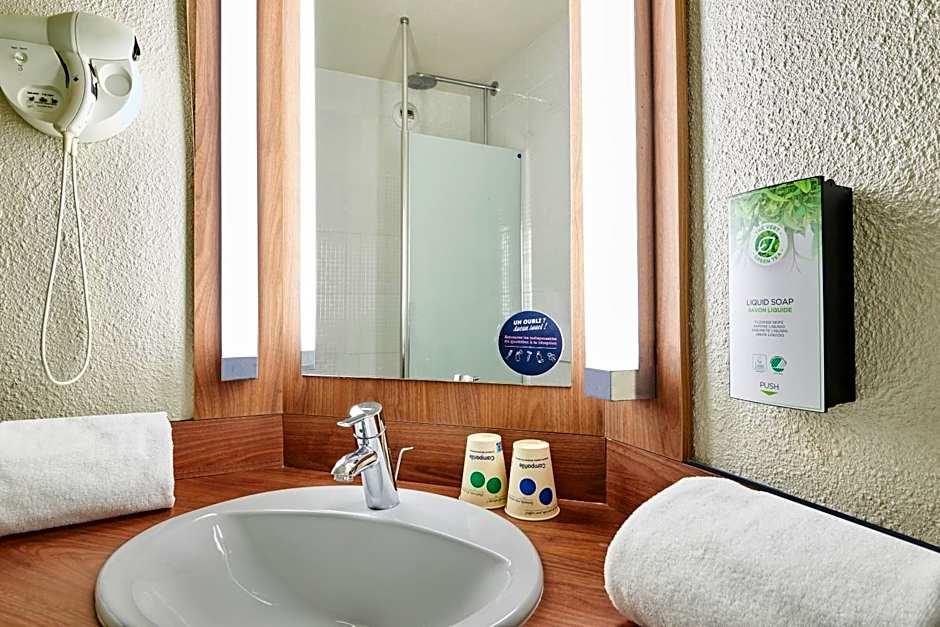 Campanile Lyon Centre - Berges Du Rhone