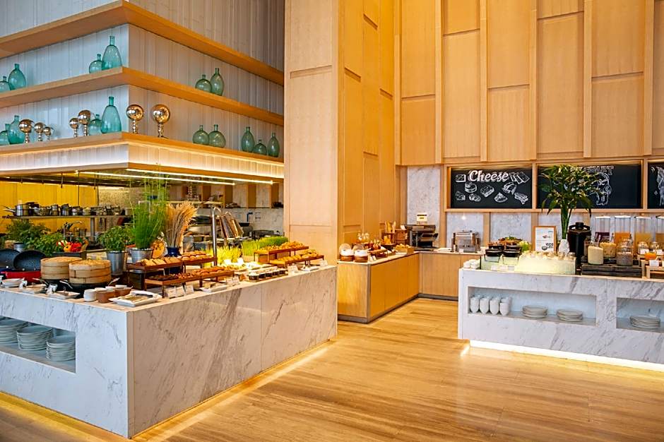 Avani Riverside Bangkok Hotel