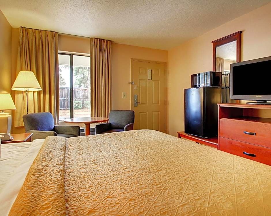Econo Lodge North Suburbs
