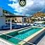 Amazing 2BR Condo with Terrace Overlooking the Marina