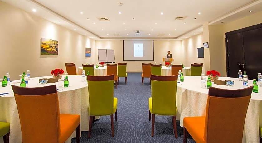 City Seasons Hotel Muscat