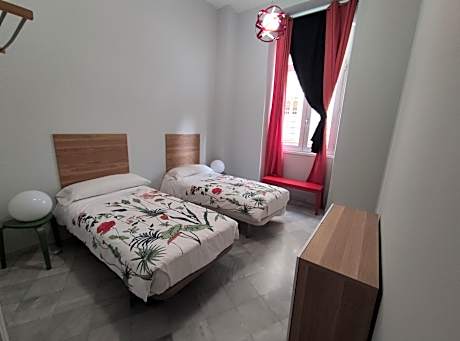 Twin Room with Bathroom