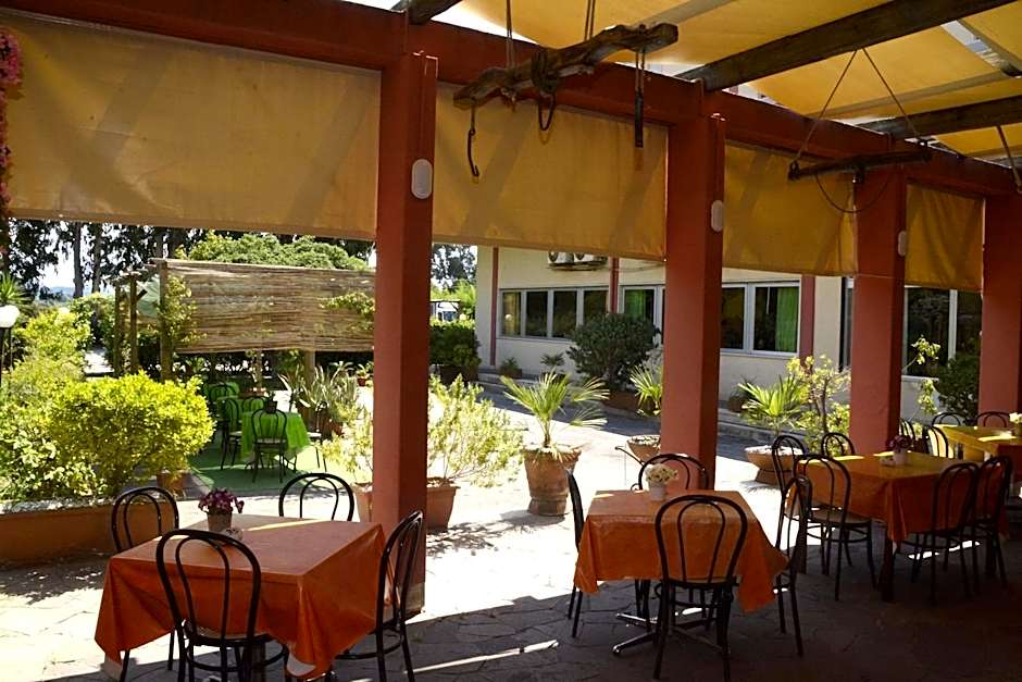 HOTEL IL PARCO - Parking Free & Restaurant - Hotel