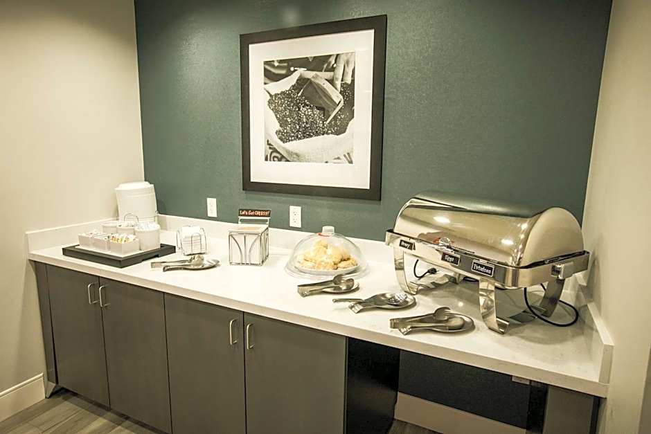 Hampton Inn By Hilton & Suites Tempe/Phoenix Airport, Az