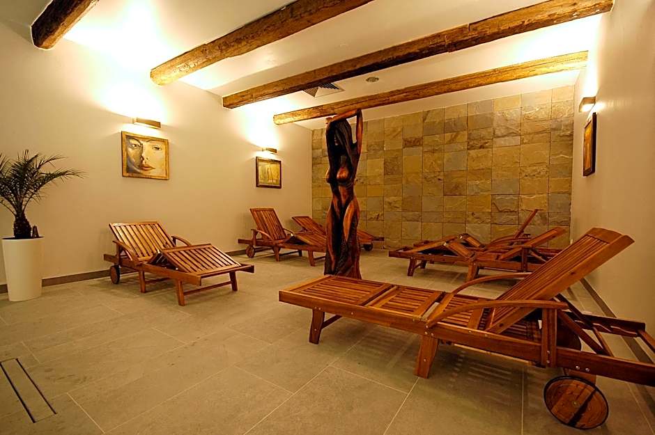 Dom na Skale - Apartamenty w Bieszczadach nad Soliną