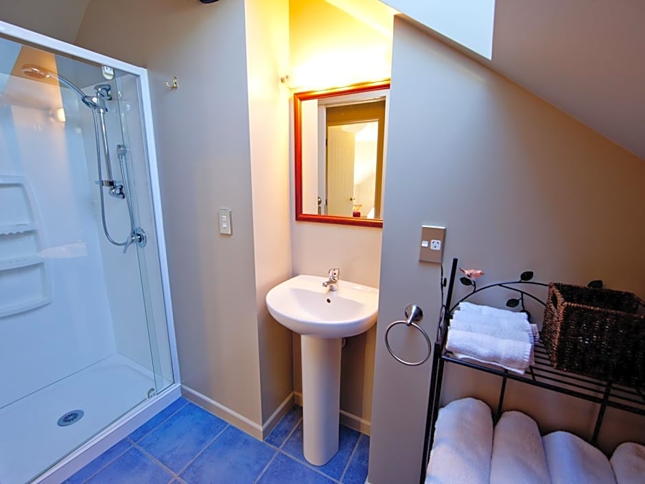 Websters on Wanaka Lodge