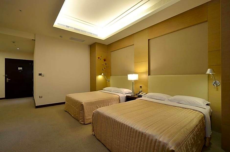 Ever Delightful Business Hotel