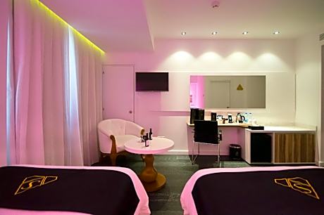 Standard Twin Room, Inland View - No Balcony