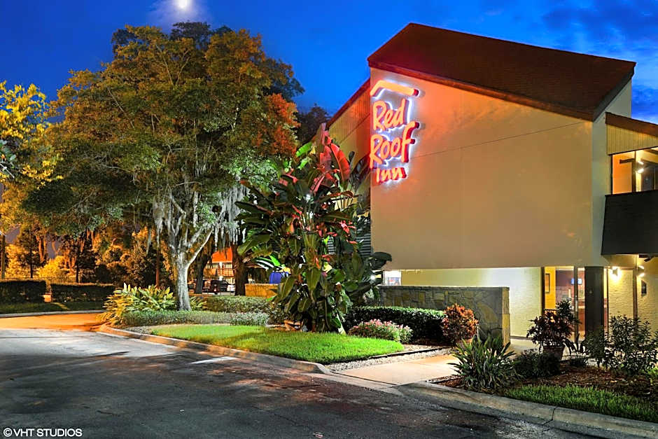 Red Roof Inn Tampa Fairgrounds - Casino
