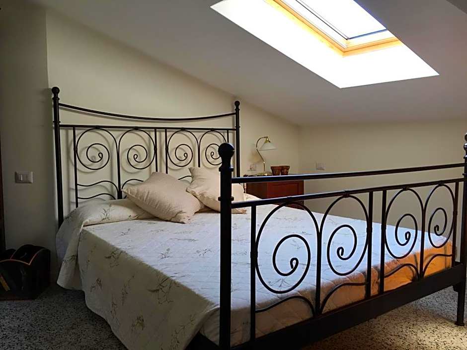 Varenna Garden Apartment