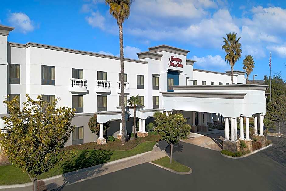 Photo 1 of 40 of Hampton Inn & Suites Paso Robles