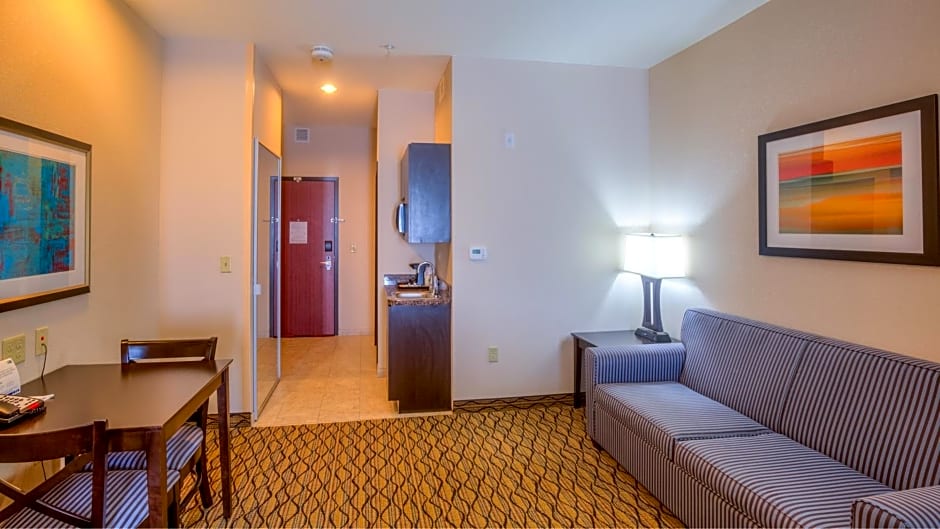 Holiday Inn Express Hotel And Suites Elk City