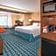 Fairfield Inn & Suites by Marriott Easton