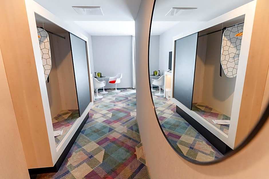 Science Hotel Prémium