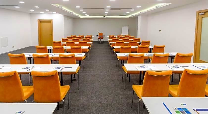 Holiday Inn Express Istanbul-Altunizade By IHG