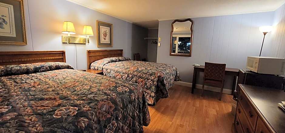 The Tallwood Motel