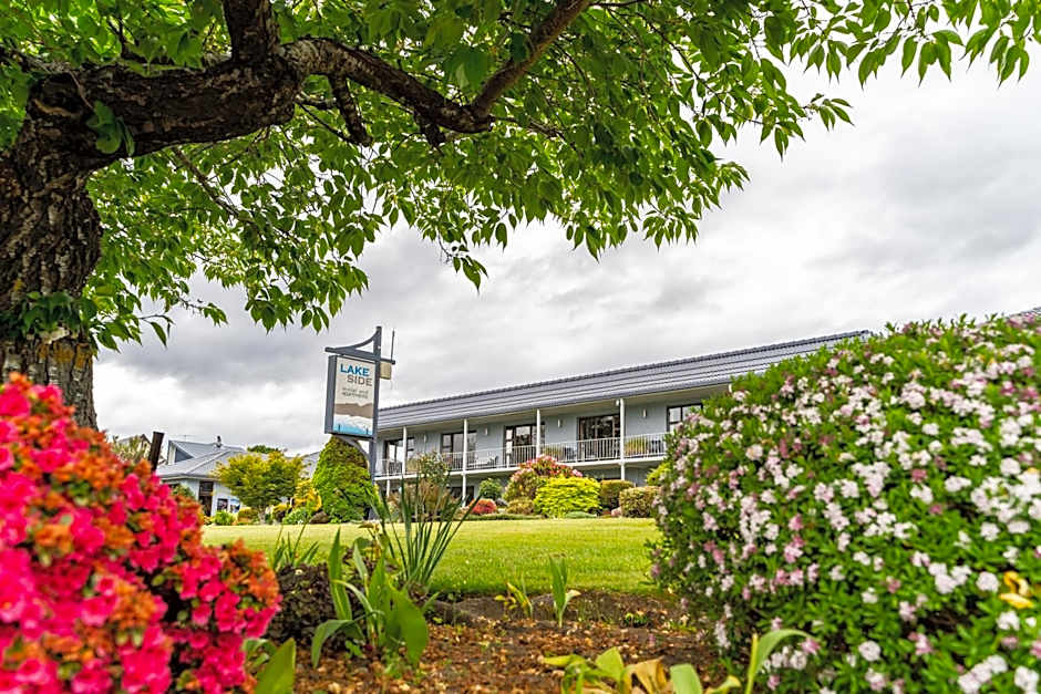 Lakeside Motel & Apartments