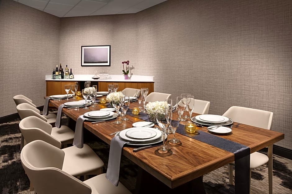 DoubleTree by Hilton Colorado Springs
