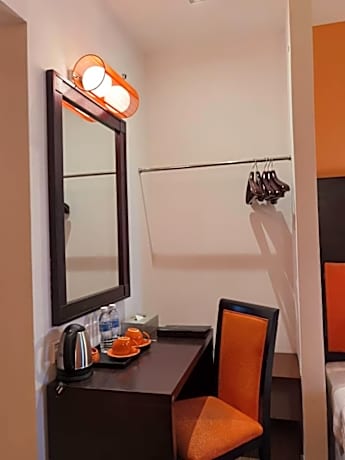 Deluxe Queen Or Twin