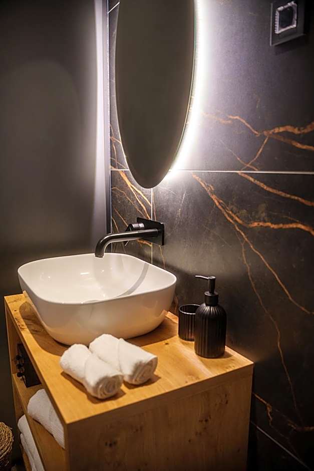 Tourist Farm HOTEL FROST