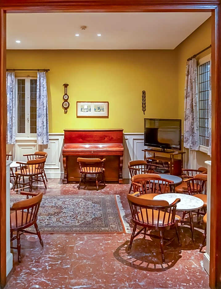 Hotel Alcazar Irun - Centro Ciudad