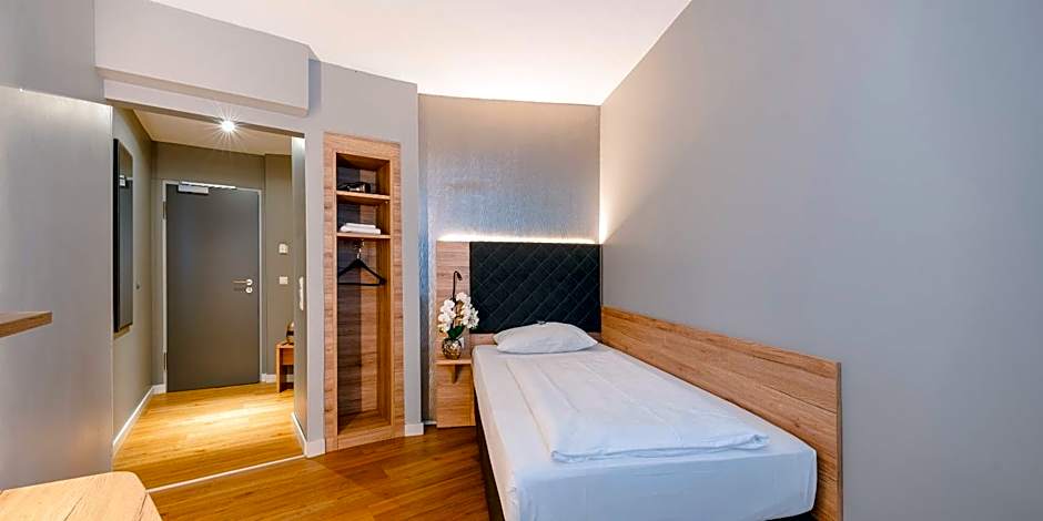 PLAZA INN Rieker Stuttgart Hauptbahnhof