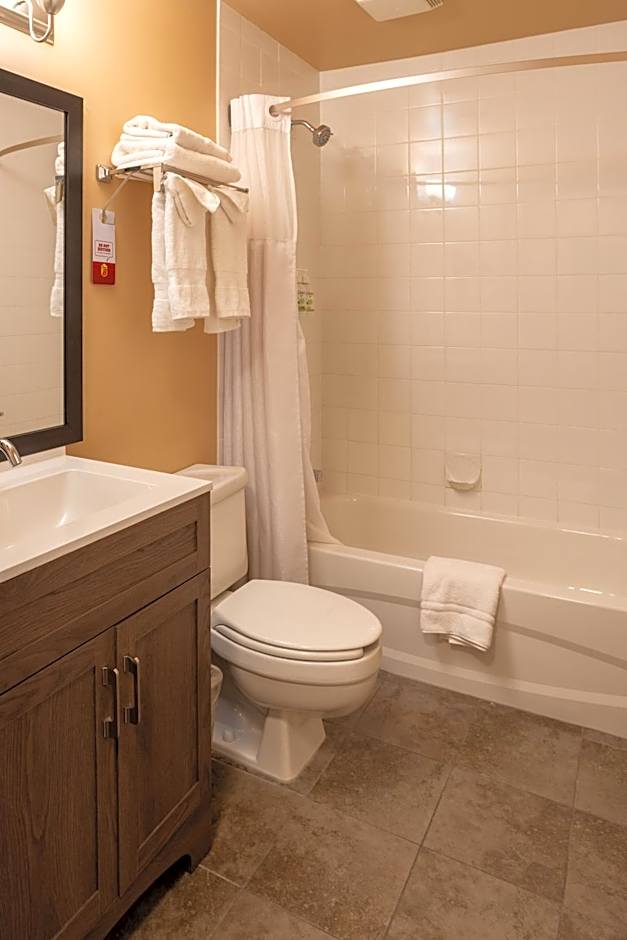 Ramada by Wyndham Cranbrook