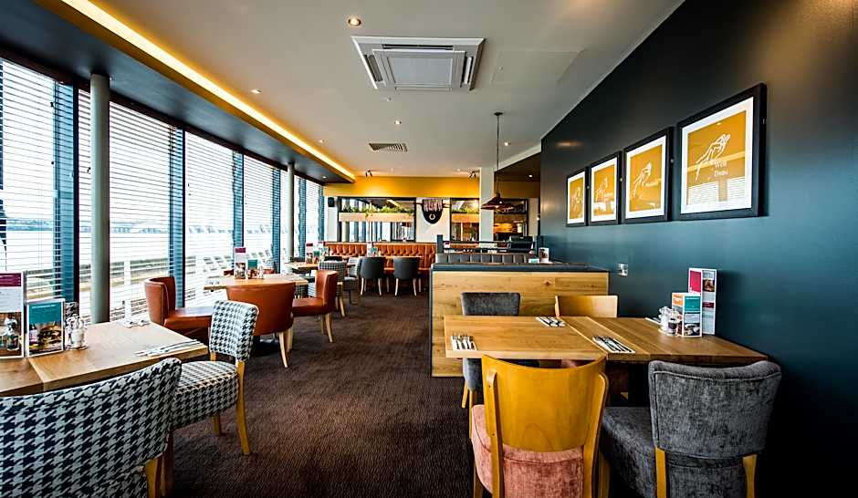 Premier Inn Dundee Centre