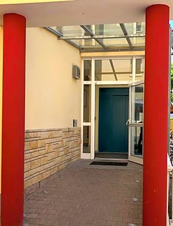 The KRAL - Business Hotel & Serviced Apartments