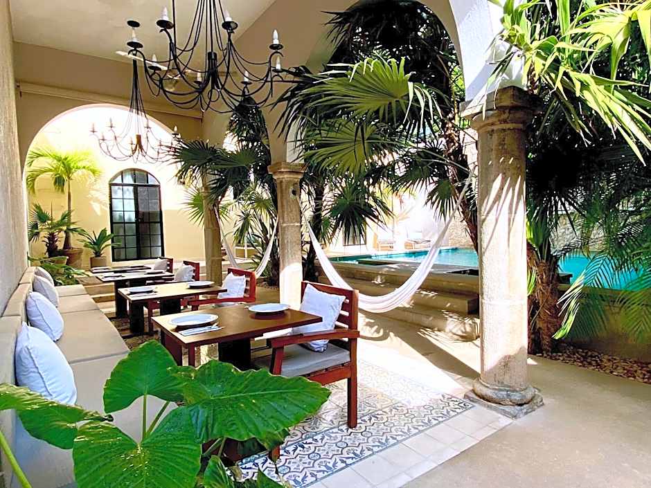 The Diplomat Boutique Hotel