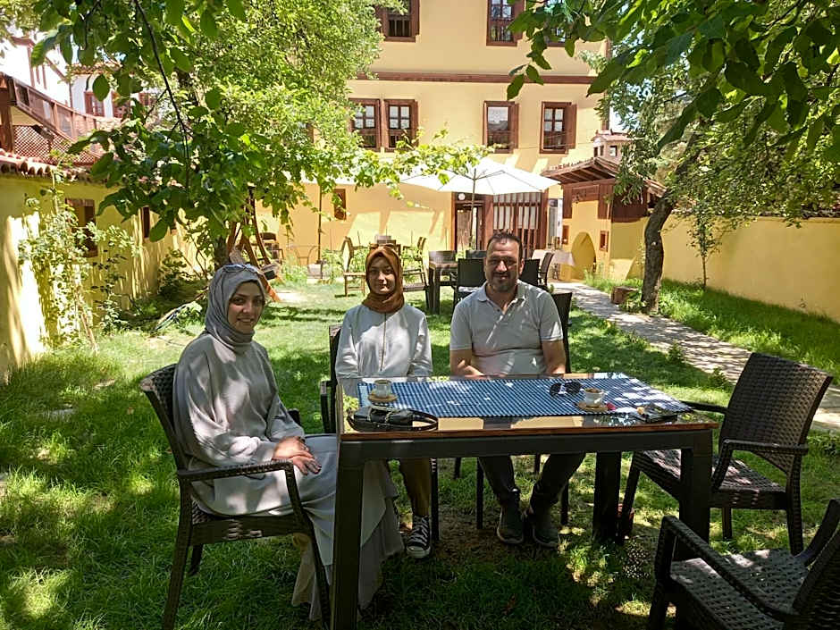 SARI KONAK Garden Otel Safranbolu