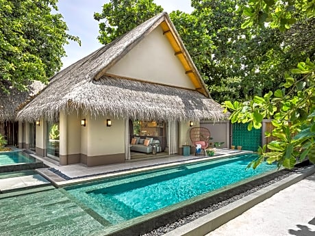 Beach Villa with Pool