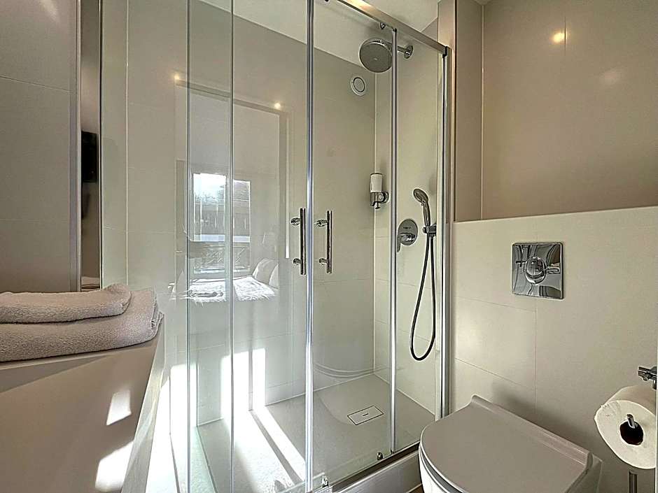 Paris Saint Cloud Hôtel
