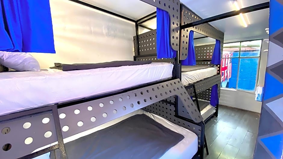 Roomies Hostel Roma