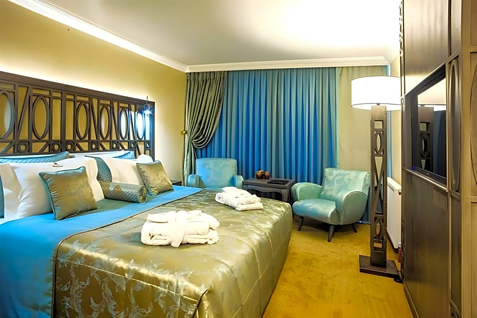 Cadence Design Hotel