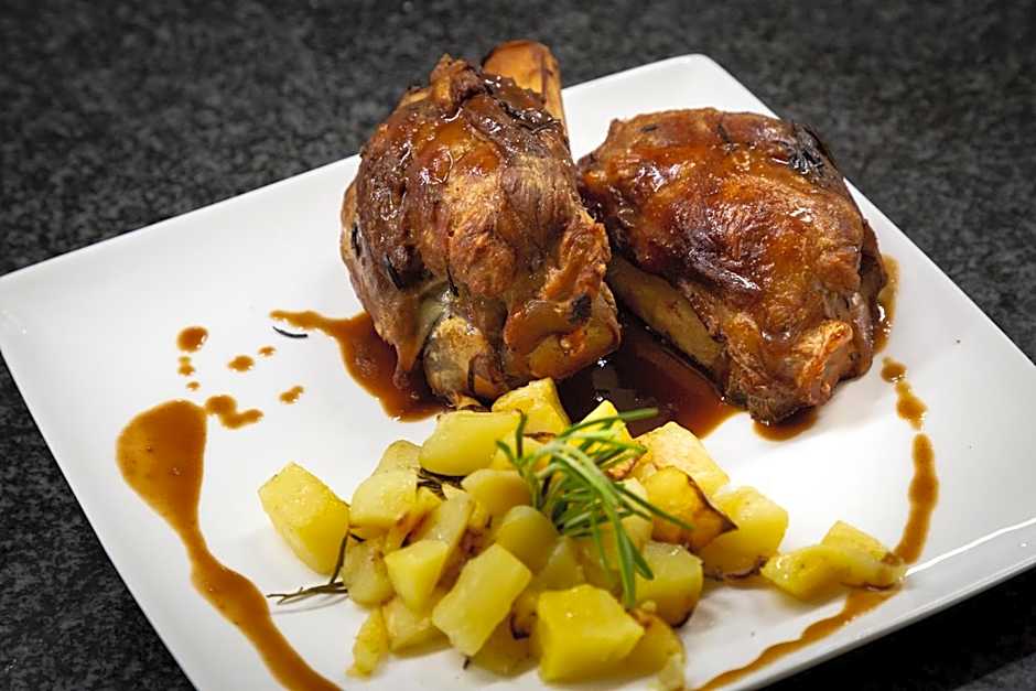 hu Venezia Camping in Town